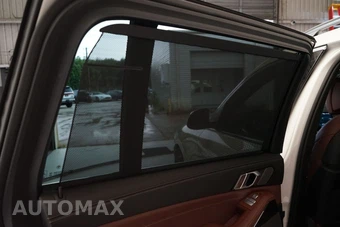 2026 BMW X7 xDrive40i - miniatura 23