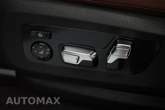 2026 BMW X7 xDrive40i - miniatura 29