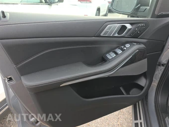 2026 BMW X7 xDrive40i – miniatura 9