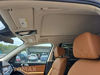 2026 BMW X7 xDrive40i - miniatura 21