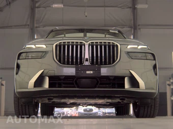 2026 BMW X7 xDrive40i - miniatura 3