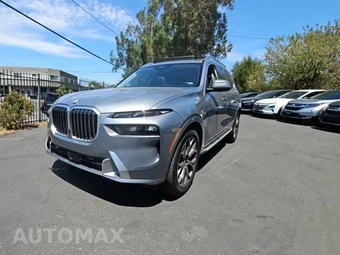 2026 BMW X7 xDrive40i