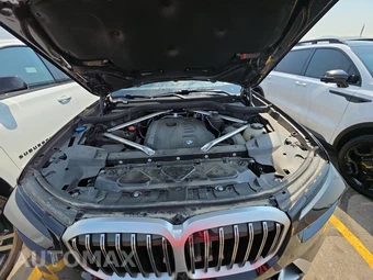 2026 BMW X7 xDrive40i - miniatura 16