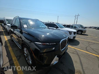 2026 BMW X7 xDrive40i - miniatura 3