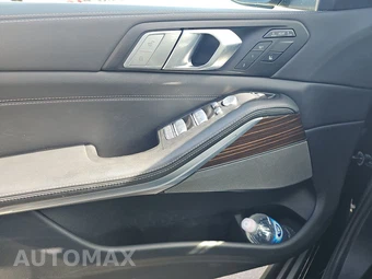 2026 BMW X7 xDrive40i – miniatura 9