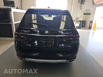 2026 BMW X7 xDrive40i - miniatura 5