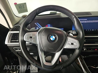 2026 BMW X7 xDrive40i - miniatura 10