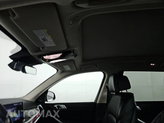 2026 BMW X7 xDrive40i - miniatura 18