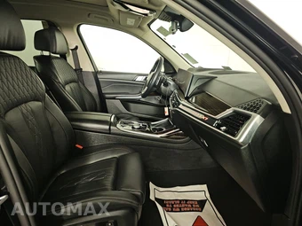 2026 BMW X7 xDrive40i - miniatura 8