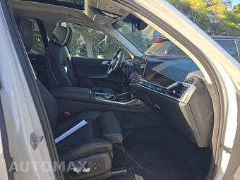2026 BMW X7 xDrive40i – miniatura 8
