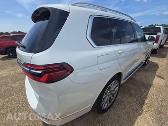 2026 BMW X7 xDrive40i – miniatura 4