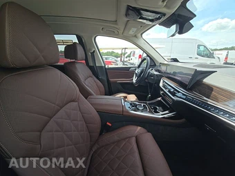 2026 BMW X7 xDrive40i – miniatura 8