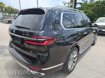 2026 BMW X7 xDrive40i – miniatura 3