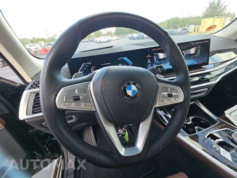 2026 BMW X7 xDrive40i – miniatura 16