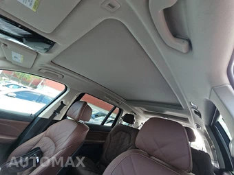 2026 BMW X7 xDrive40i – miniatura 21