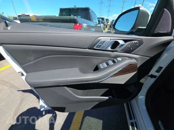 2026 BMW X7 xDrive40i – miniatura 9