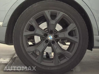 2026 BMW X7 xDrive40i – miniatura 11