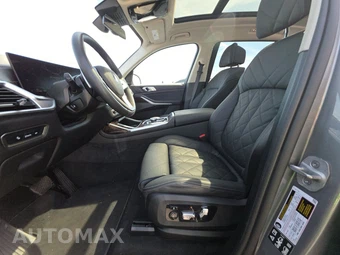2026 BMW X7 xDrive40i – miniatura 13