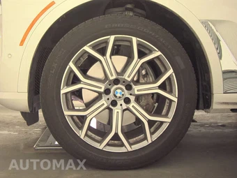 2026 BMW X7 xDrive40i – miniatura 9
