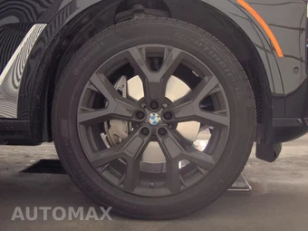 2026 BMW X7 xDrive40i - miniatura 10