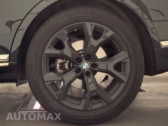 2026 BMW X7 xDrive40i - miniatura 12