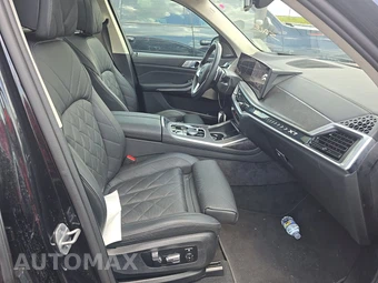 2026 BMW X7 xDrive40i - miniatura 14