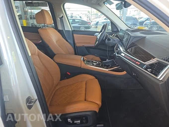 2026 BMW X7 xDrive40i – miniatura 8