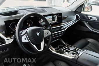 2026 BMW X7 xDrive40i - miniatura 2