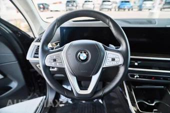 2026 BMW X7 xDrive40i - miniatura 20