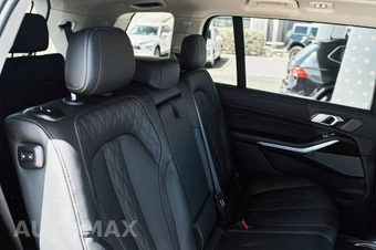 2026 BMW X7 xDrive40i - miniatura 43