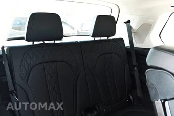 2026 BMW X7 xDrive40i - miniatura 46