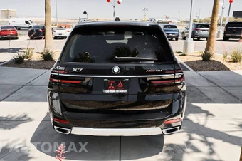 2026 BMW X7 xDrive40i - miniatura 7