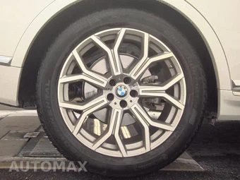 2026 BMW X7 xDrive40i – miniatura 11