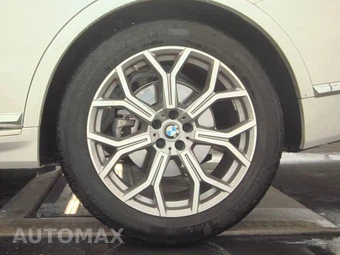 2026 BMW X7 xDrive40i – miniatura 12