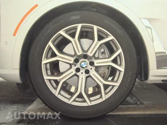 2026 BMW X7 xDrive40i – miniatura 9