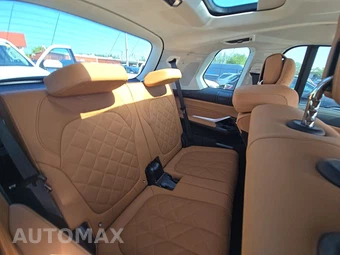 2026 BMW X7 xDrive40i - miniatura 20