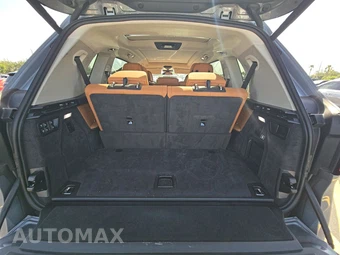 2026 BMW X7 xDrive40i - miniatura 24