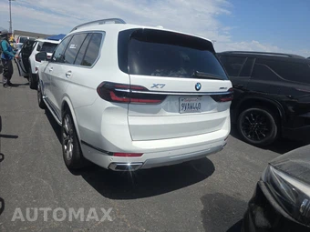 2026 BMW X7 xDrive40i - miniatura 6