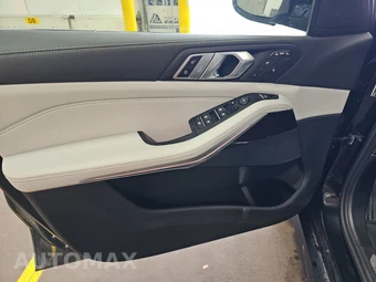 2026 BMW X7 xDrive40i M SPORT LINE – miniatura 9