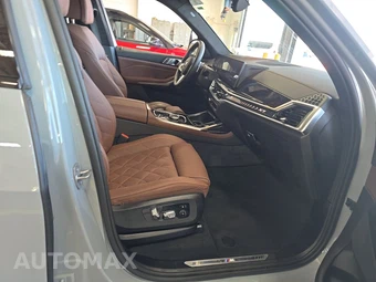 2026 BMW X7 xDrive40i M SPORT LINE – miniatura 8