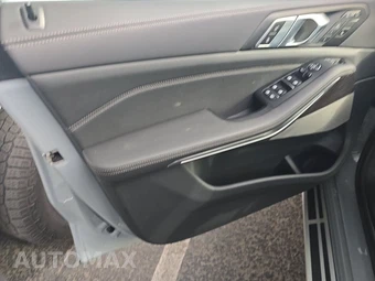 2026 BMW X7 xDrive40i M SPORT LINE – miniatura 9