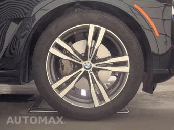 2026 BMW X7 xDrive40i M SPORT LINE - miniatura 10