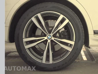 2026 BMW X7 xDrive40i M SPORT LINE – miniatura 11