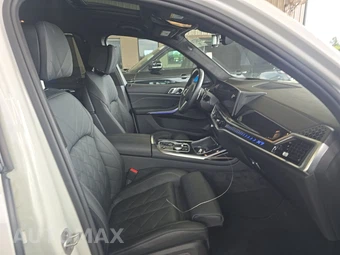2026 BMW X7 xDrive40i M SPORT LINE – miniatura 14