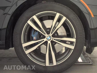 2026 BMW X7 xDrive40i M SPORT LINE - miniatura 10