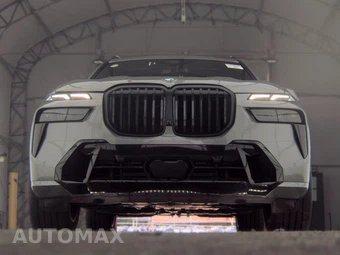 2026 BMW X7 xDrive40i M SPORT LINE - miniatura 3