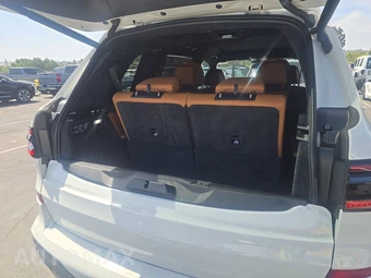 2026 BMW X7 xDrive40i M SPORT LINE – miniatura 17