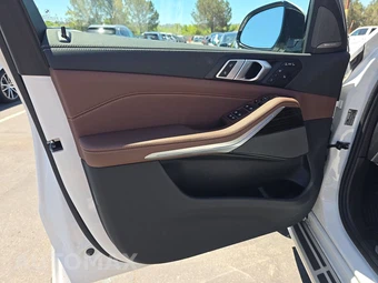 2026 BMW X7 xDrive40i M SPORT LINE - miniatura 9