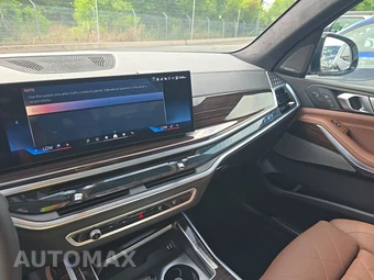 2026 BMW X7 xDrive40i M SPORT LINE – miniatura 11