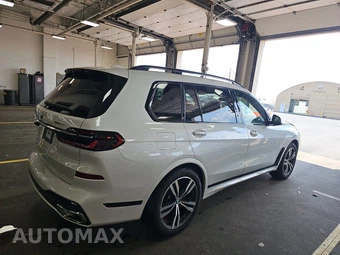 2026 BMW X7 xDrive40i M SPORT LINE - miniatura 4